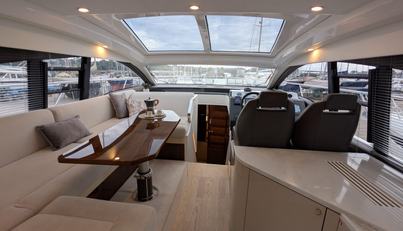 Tender Garage & Hi/Lo Swimplatform For Sale image17