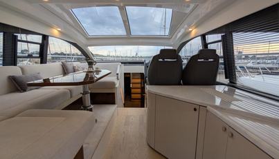 Tender Garage & Hi/Lo Swimplatform For Sale image14