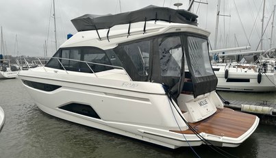 Mollie For Sale image1