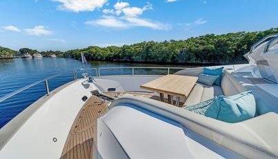 95 YACHT For Sale image74