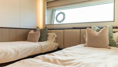 9352490 For Sale image51