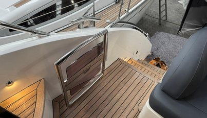 Seven For Sale image92