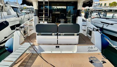 LADY V For Sale image4