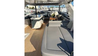 Pearl 72 For Sale image30