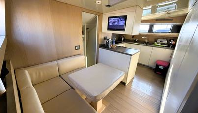 SILVIE VI For Sale image37