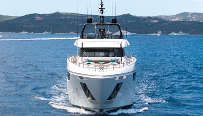 QUEEN J III For Sale image3