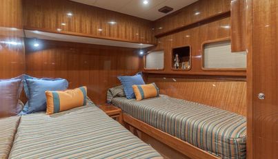 MALOU For Sale image29