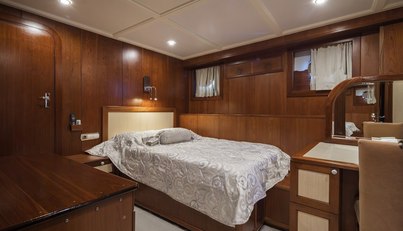 Donna Del Mare For Sale image41