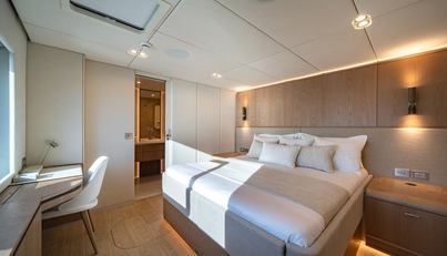 PETITE BELLE For Sale image33