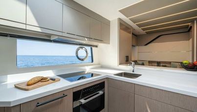 75 SPORT YACHT For Sale image329