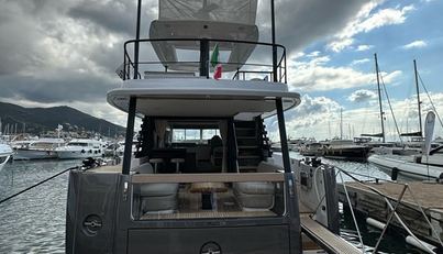 AZIMUT MAGELLANO 60 For Sale image2