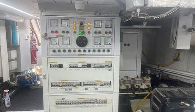 Azimut 80 For Sale image32