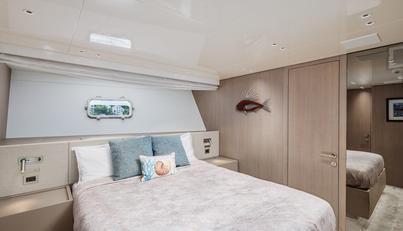 Zaffiro III For Sale image38