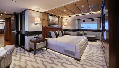 AURELIA For Sale image8