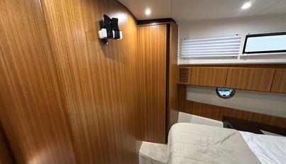 Greenline 42 For Sale image18