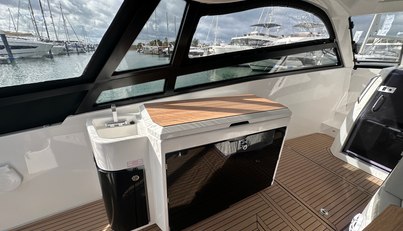 Bavaria Vida 33 Hard Top Layout 2 For Sale image14