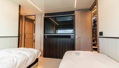 9352490 For Sale image50