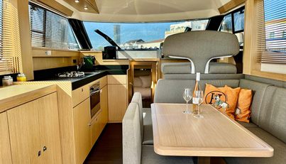 LADY V For Sale image17