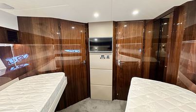 LADY SEVERN For Sale image39