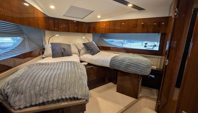 Tender Garage & Hi/Lo Swimplatform For Sale image24