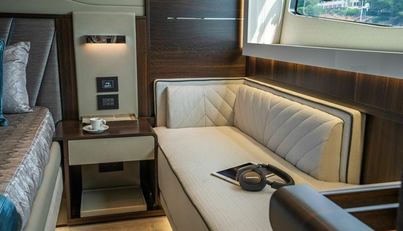 65 SPORT YACHT For Sale image11