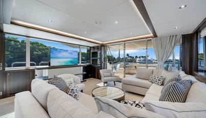 95 YACHT For Sale image22