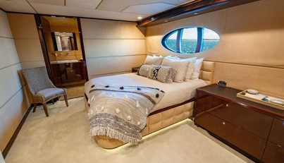TRUE NORTH For Sale image32