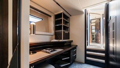 PREDATOR 65 For Sale image346