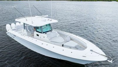 42 Lujo For Sale image2