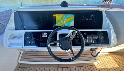 B III For Sale image31