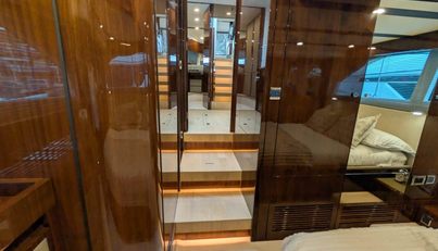 Tender Garage & Hi/Lo Swimplatform For Sale image49