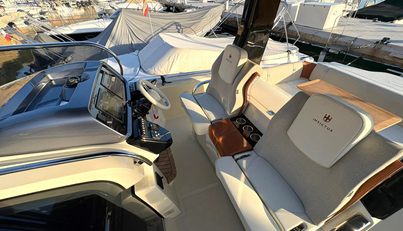 320GT For Sale image12