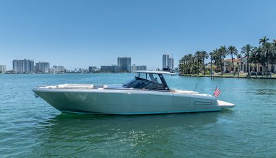 YANINA For Sale image3