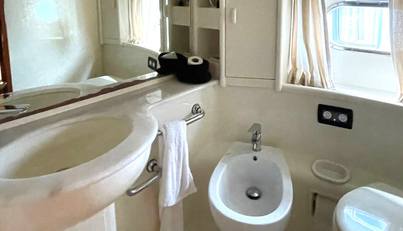 F620 For Sale image19