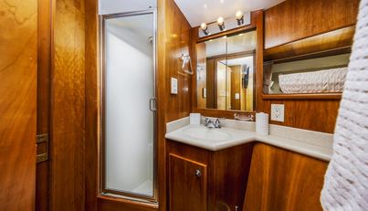 QUEEN ELIZABETH For Sale image30