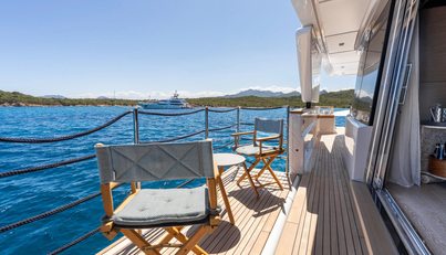 QUEEN J III For Sale image14