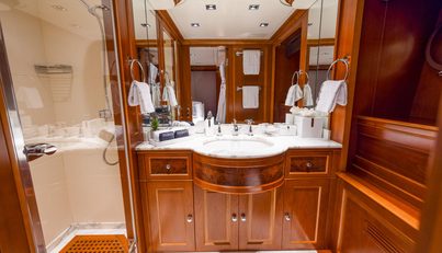 2008 BENETTI CLASSIC 121 For Sale image45