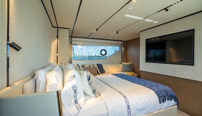 2024 Ferretti 720 For Sale image45