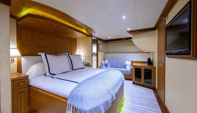 ST. TROPEZ For Sale image40