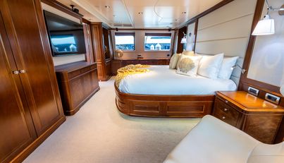 2008 BENETTI CLASSIC 121 For Sale image53