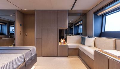 FERRETTI INFYNITO 90 For Sale image33