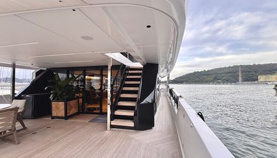 FERRETTI INFYNITO 90 For Sale image8