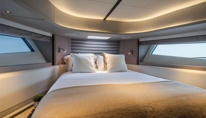 PREDATOR 55 For Sale image31