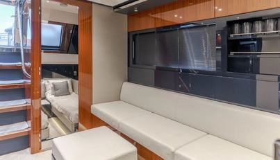 Commodore One For Sale image23