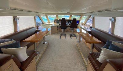 Hatteras 92' For Sale image25
