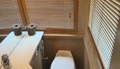 Hatteras 92' For Sale image29