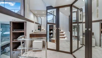 95 YACHT For Sale image42