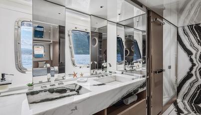 Zaffiro III For Sale image36