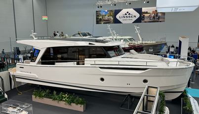 Greenline 42 For Sale image1