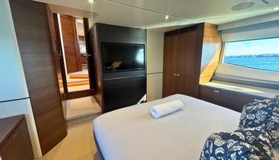 B III For Sale image15